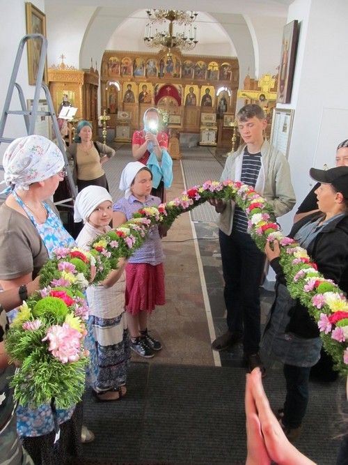 21-Подготовка к празднику прп. Евфросинии.jpg